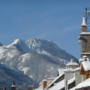 Le Grand Hotel Barcelonnette