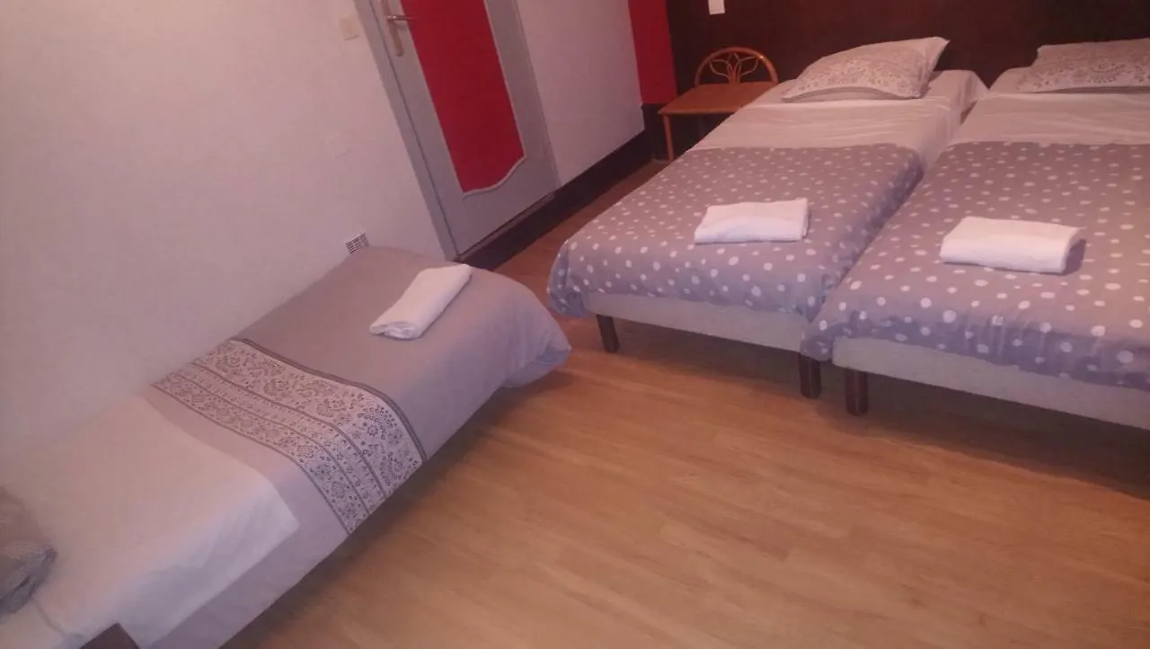 Hotel De Savoie Annecy 2*,